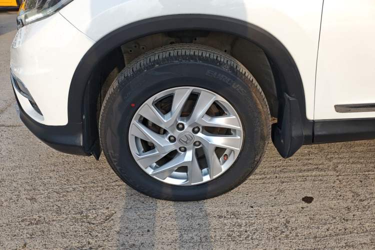 Used Honda CR-V 2015 2.4L two-wheel drive luxury version