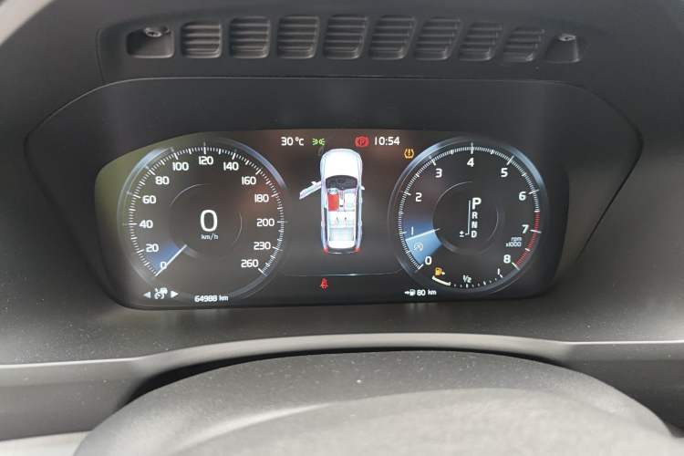 Used Volvo XC90 2019 T5 Zhiyi Edition 5-Seater China VI Standard
