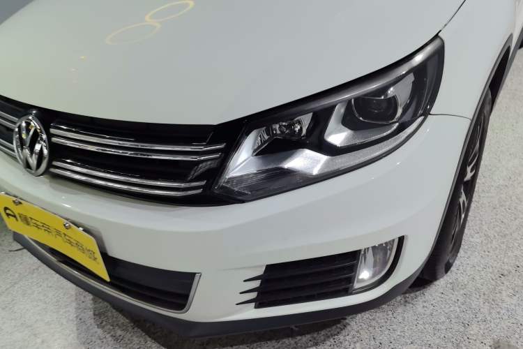 Used Volkswagen Tiguan 2014 1.8TSI Automatic 2WD 30th Anniversary Edition Left Front Headlight