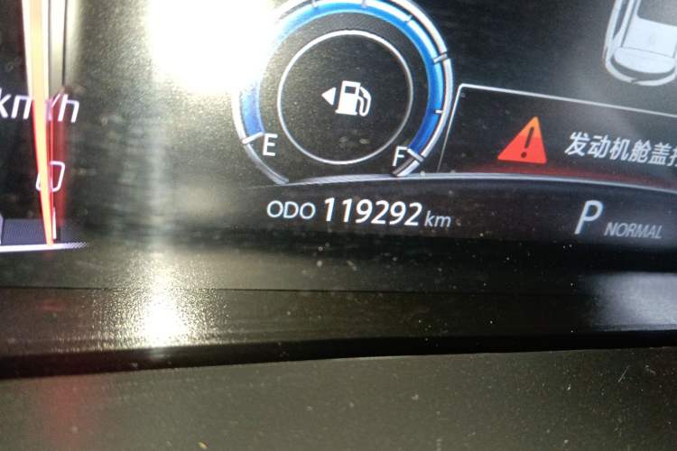 Used Changan CS75 2018 280T Automatic Yazi Model China V Standard
