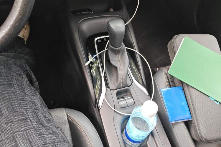 Used Toyota Levin 2023 Smart Electric Hybrid Dual-Engine 1.8L Sport Edition Gear Lever