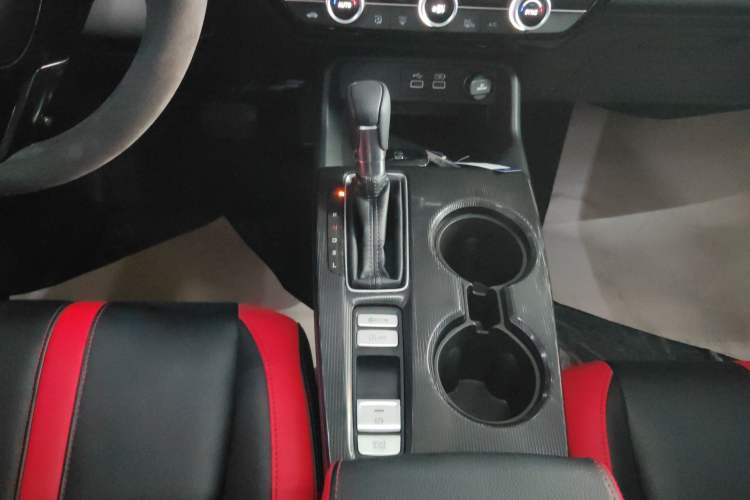 Used Honda Civic 2023 HATCHBACK 240TURBO CVT Zhiyue Edition Gear Lever