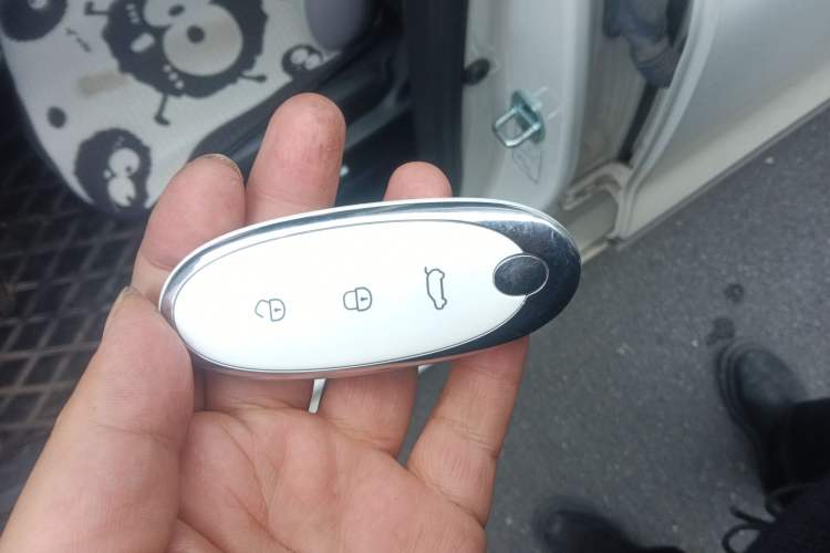 Used Dongfeng NAMMI 01 2024 330 Plus Smart+