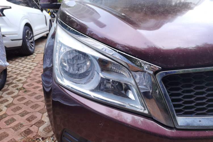 Used Venucia T70 2015 2.0L CVT Smart Choice Edition