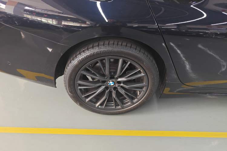 Used BMW 3 Series 2024 325Li M Sport Night Edition Package Exterior 5