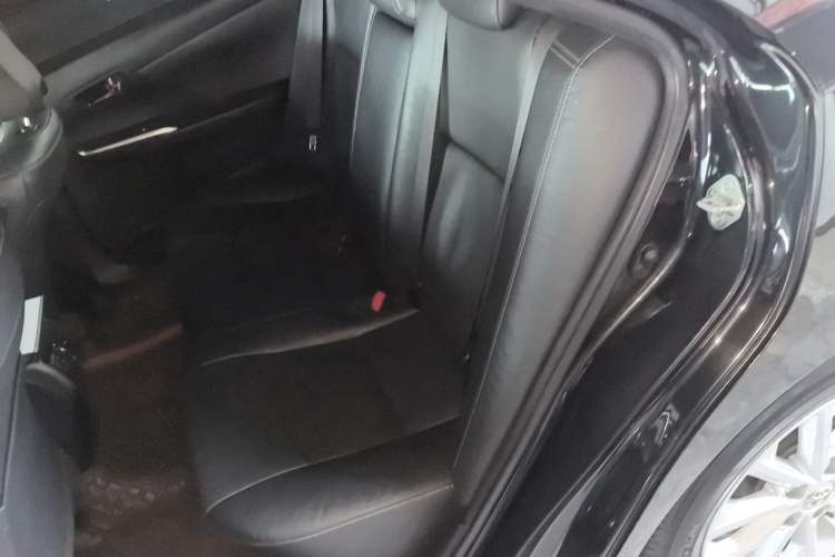 Used Toyota Camry 2016 2.0G 10th Anniversary Leading Edition