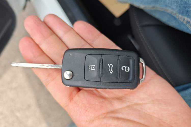 Used Volkswagen Jetta 2019 Dream Edition 1.5L Manual Fashion Version
