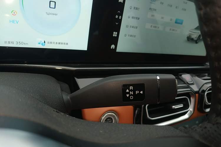 Used JETOUR Shanhai L7 2024 1.5T 120 km ULTRA 5-seater
