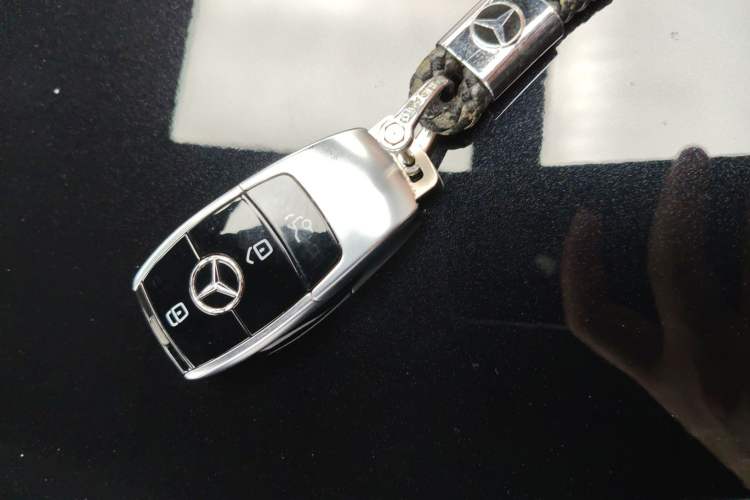 Used Mercedes-Benz E-Class 2022 Updated E 300 L Luxury Edition
