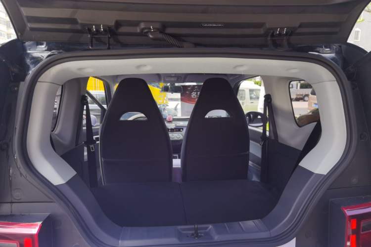 Used Chery QQ Ice Cream 2022 170km Sundae Ternary Lithium Trunk