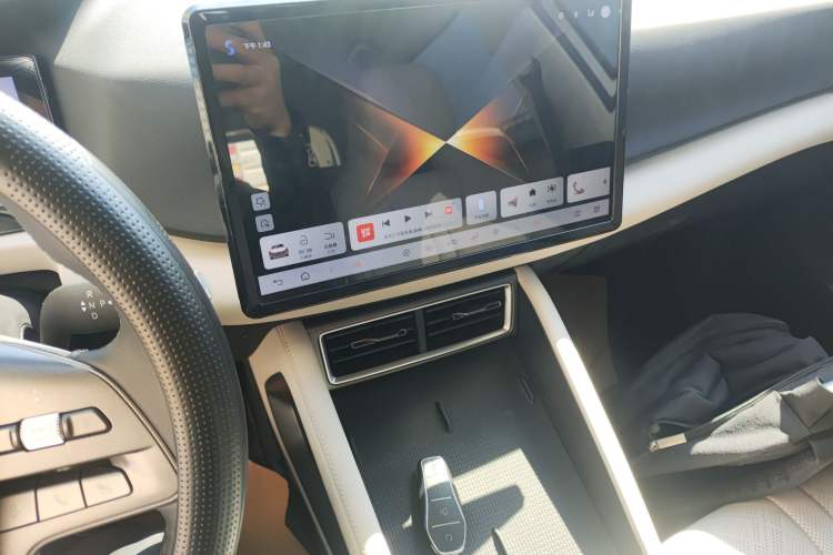 Used BYD Yuan UP 2025 Intelligent Driving Version 401 KM Dynamic Edition
