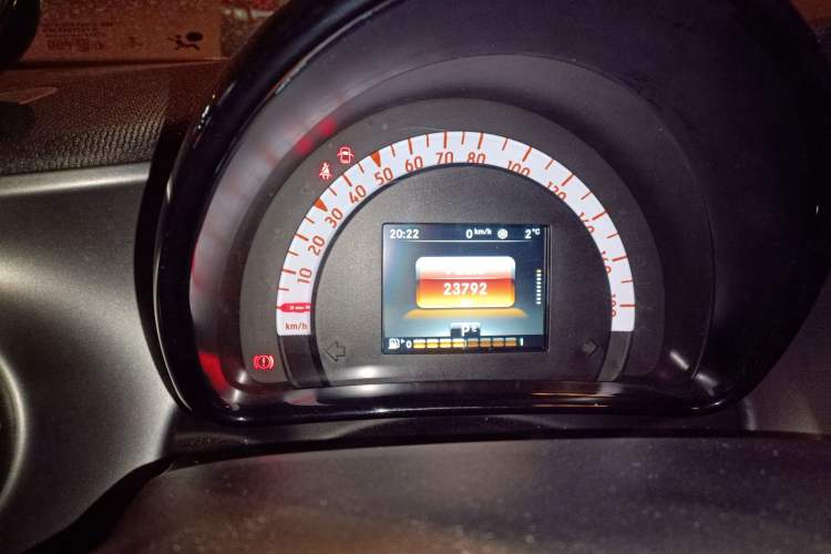 Used smart forfour 2016 0.9T 66 kW Pioneer Edition