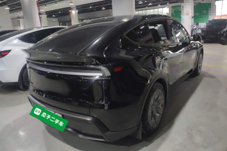 Used Tesla Model Y L 2025 Model Long-Range All-Wheel-Drive Version