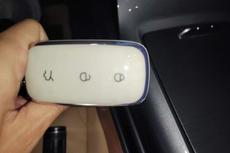 Used Geely Galaxy L6 2024 125km PLUS Dragon Edition
