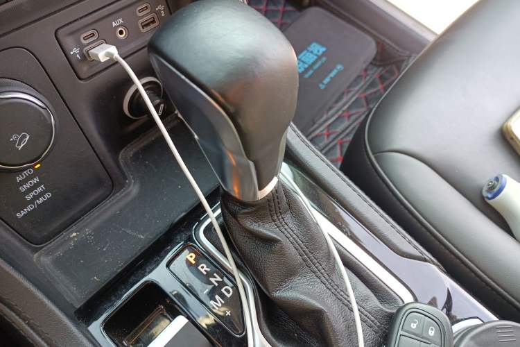 Used Jeep Grand Commander 2018 2.0T Four-Wheel Drive Premium Navigation Version China V
