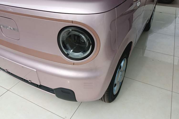 Used Geely Galaxy Panda 2024 Panda Mini 200km Endurance Bear