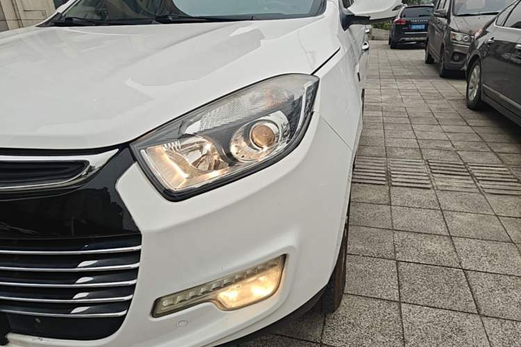 Used JAC Group Refine S5 2015 1.5T Manual Luxury Sport Edition
