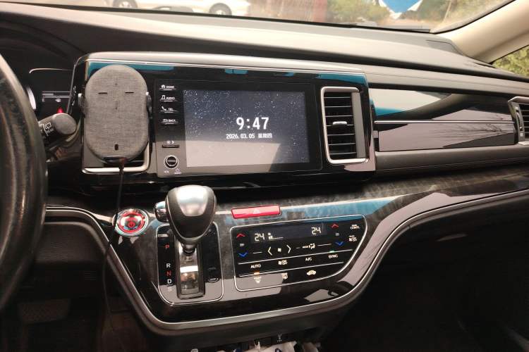 Used Honda Elysion 2019 2.0L Hybrid Luxury Edition