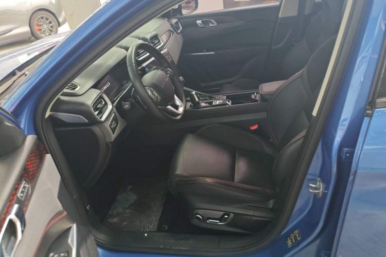 Used Lynk & Co 02 2018 1.5T DCT Two-Wheel Drive Pro Version China V Emission Standard