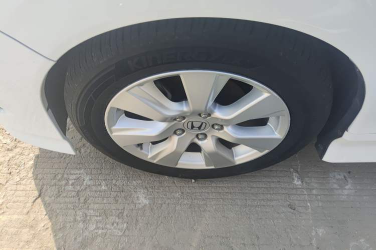 Used Honda Jade 2016 1.8L Automatic Comfort Elite Version 5 Seats
