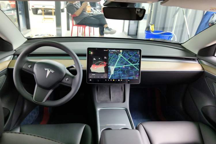 Used Tesla Model 3 2021 Standard Range Rear-Drive Upgraded Version Center Console