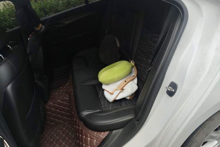 Used Cadillac ATS-L 2017 28T Tech Edition Left Rear Seat