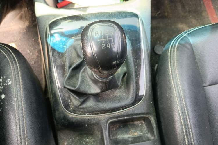 Used Kia K3 2016 1.6L Manual GL Gear Lever