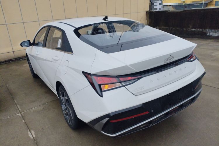 Used Hyundai Elantra 2023 1.5L CVT GLX Elite Edition