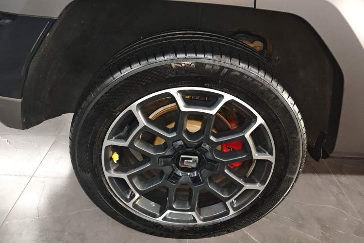 Used Tank 700 New Energy 2024 Hi4-T Extreme Edition Right Rear Wheel Hub