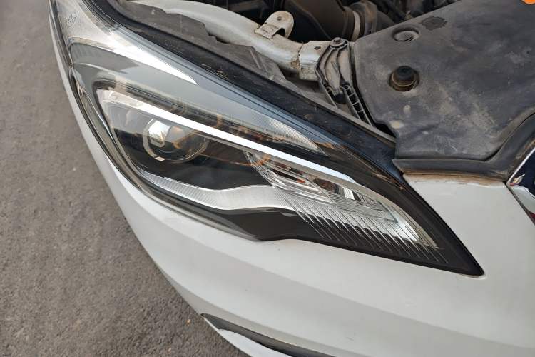 Used Buick Envision 2016 20T Two-Wheel-Drive Elite Model