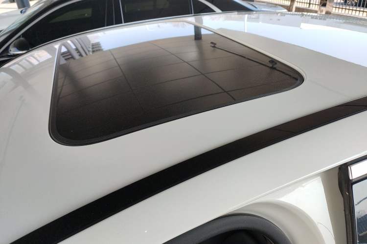 Used Mercedes-Benz C-Class 2016 C 180 L Sport Edition Roof