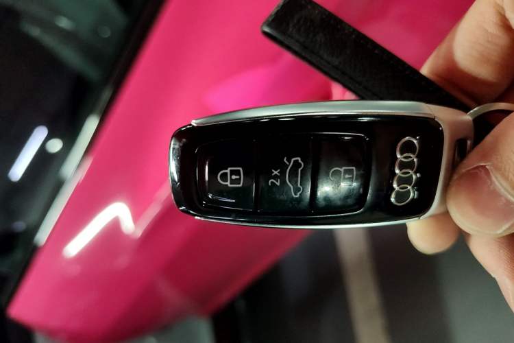 Used Audi RS e-tron GT 2023 Basic Model