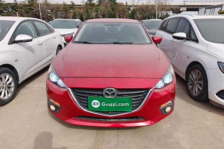 Used Mazda Mazda 3 Axela 2016 Sedan 1.5L Automatic Comfort Model