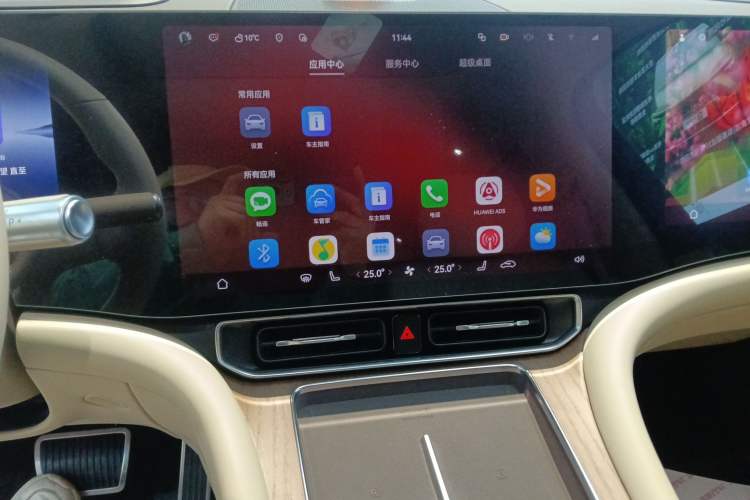 Used Hima AITO M9 2024 Range-Extended Max Edition 42 kWh 6-Seater Version
