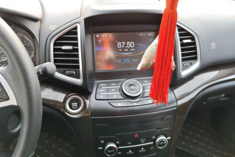 Used HYOSOW S6 2016 1.5T Manual Leading Model Audio And AC Panel