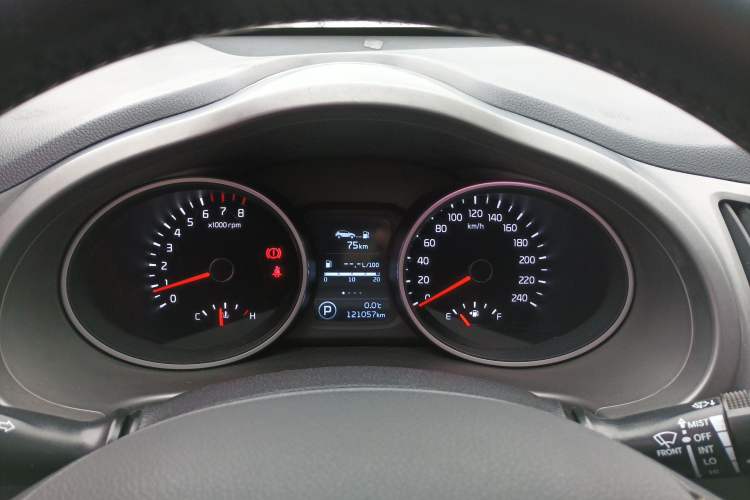 Used Kia Sportage R 2015 2.0L Automatic Two-Wheel Drive DLX Model Instrument Cluster