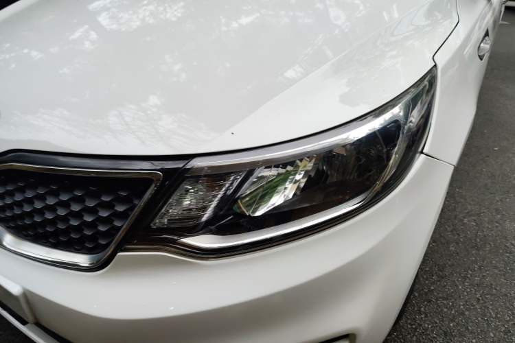 Used Kia K2 2015 Sedan 1.4L MT GLS