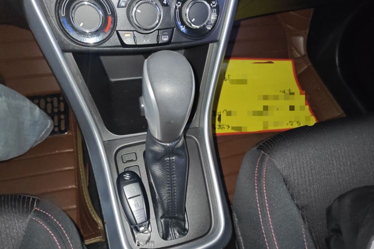 Used Suzuki S-Cross 2014 1.6L CVT Two-Wheel Drive Entry Model
