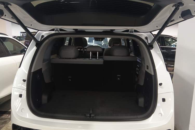 Used Zeekr MIX 2025 Long-Range Intelligent Driving Edition Trunk