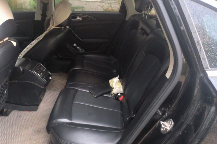 Used Zotye Z700 2016 1.8T DCT Luxury Model
