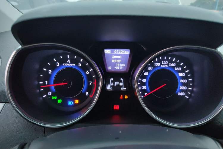 Used Hyundai Elantra (5th Generation / Langdong) 2015 1.6L Automatic Leading Model