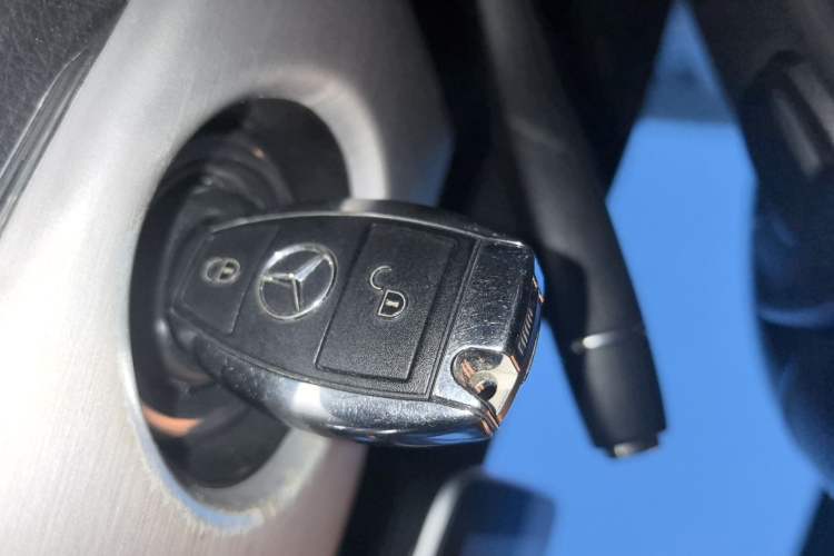 Used Mercedes-Benz GLK-Class 2015 GLK 260 4MATIC Dynamic Edition Ultimate Version Vehicle Key