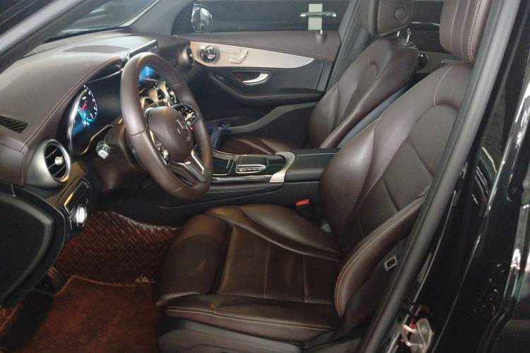 Used Mercedes-Benz GLC 2021 GLC 260 L 4MATIC Dynamic Edition
