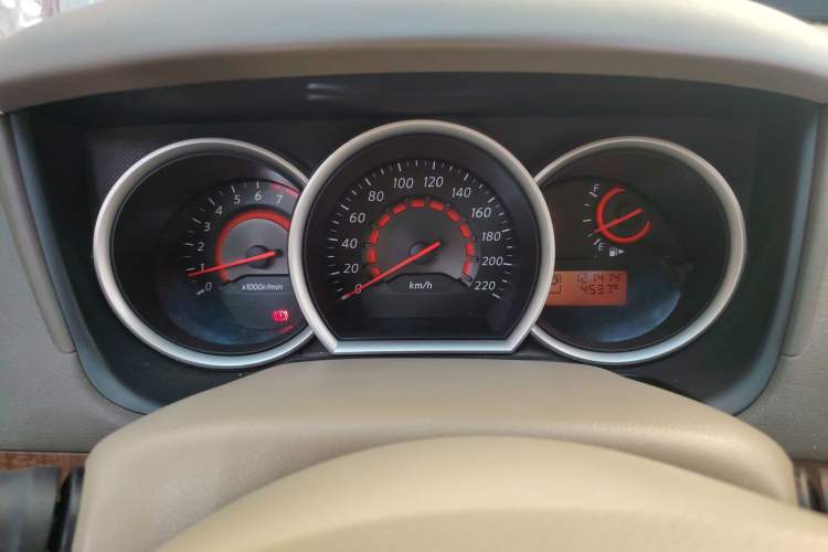 Used Nissan Sylphy 2009 1.6XE Automatic Comfort Edition Odometer Close Up