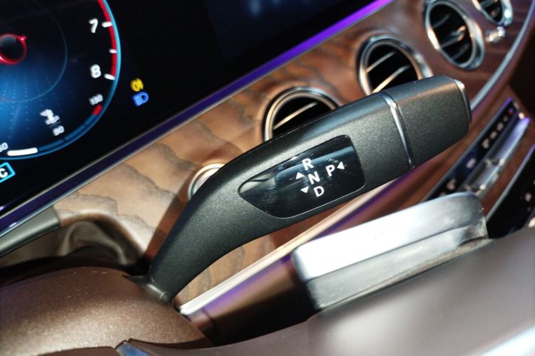 Used Mercedes-Benz E-Class 2023 Facelift E 260 L