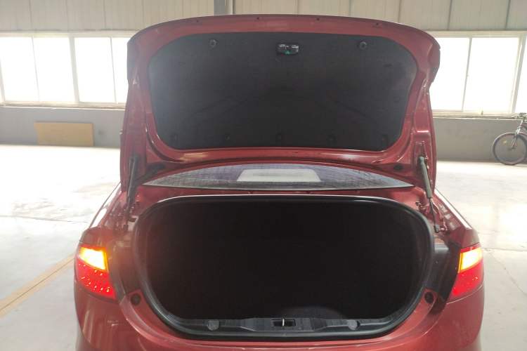 Used Chery Arrizo 7 2015 1.6L Manual ZhiShang Edition
