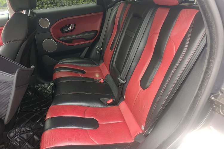 Used Land Rover Range Evoque 2013 2.0T 5-Door Ignite Edition Left Rear Seat