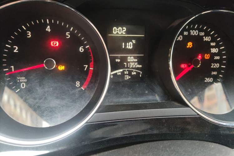 Used Volkswagen Sagitar 2015 1.6L Manual Comfort Model