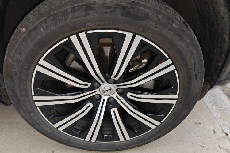 Used Volvo XC90 2024 B6 Zhiya Luxury 7-Seater