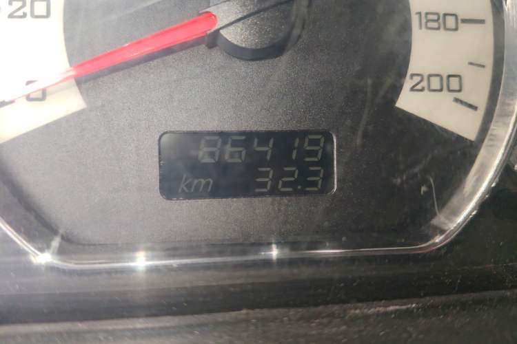 Used Wuling Hongguang 2014 1.5L S Luxury Model
